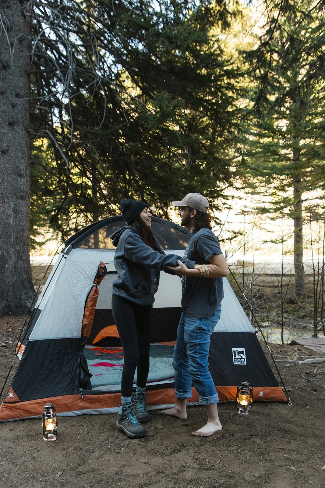 Camping Couples-55.jpg