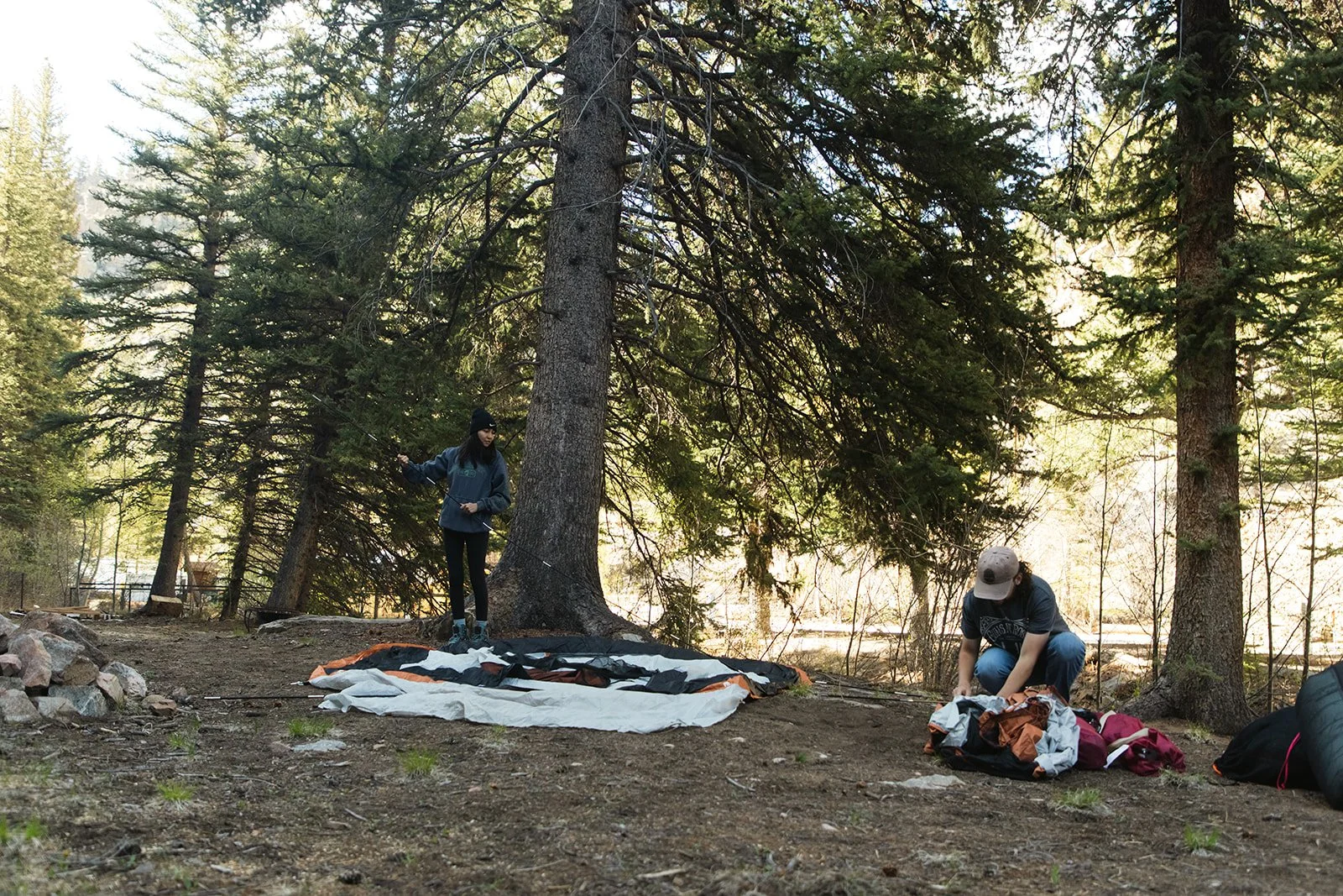 Camping Couples-10.jpg