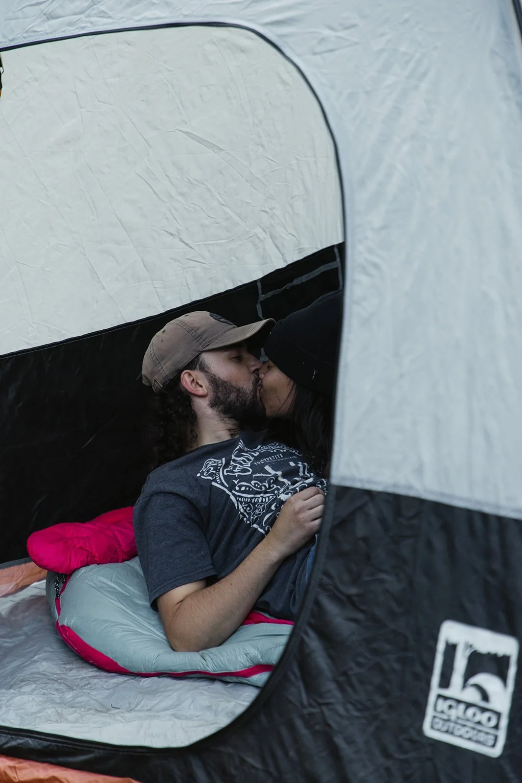 Camping Couples-26.jpg