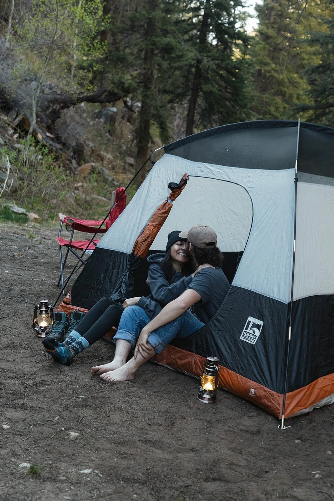 Camping Couples-39.jpg