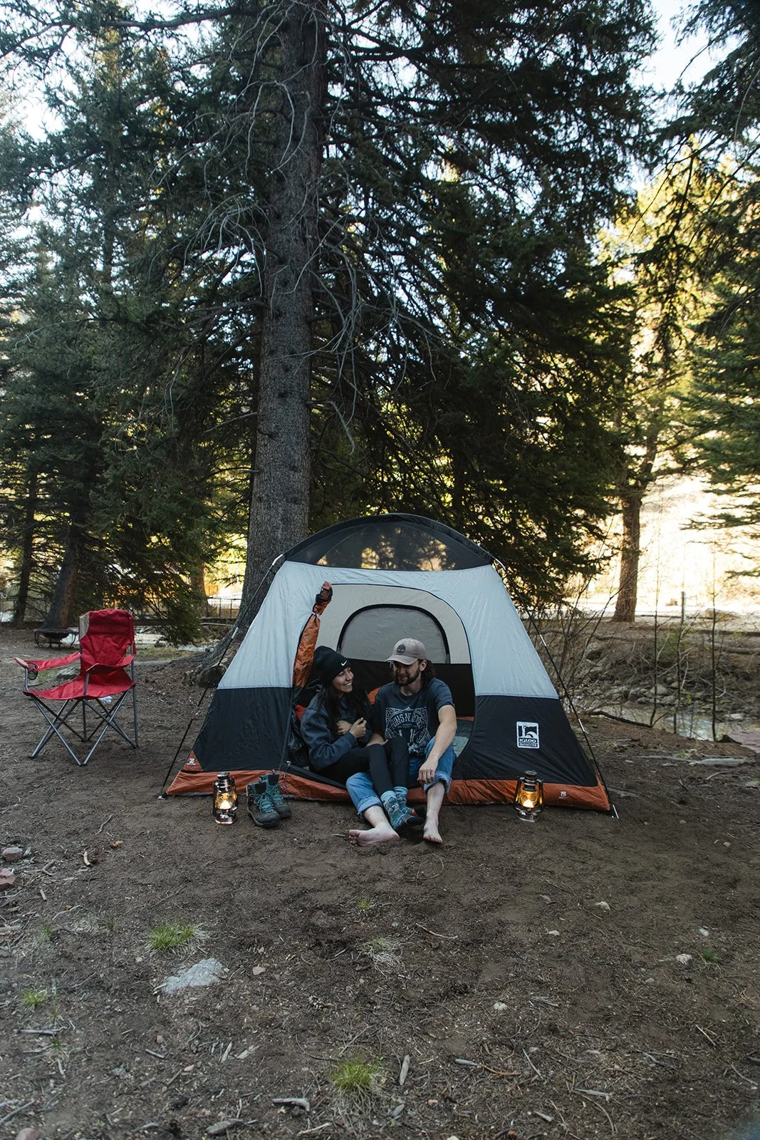 Camping Couples-44.jpg
