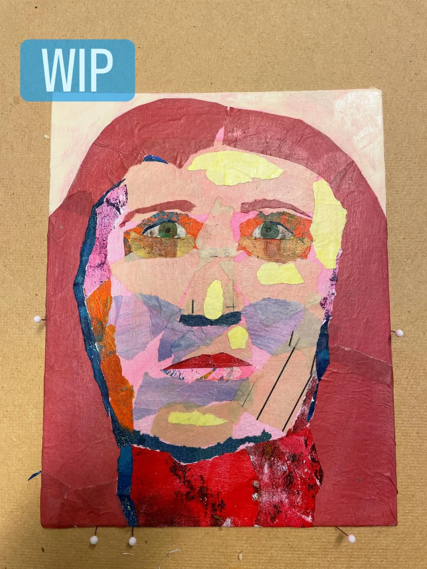 Jag har gjort collage det senaste. Det h&auml;r portr&auml;ttet har inte s&aring; l&aring;ngt kvar, tror jag. 🤞🏻

Jag h&aring;ller p&aring; och funderar p&aring; namn till henne. Har du n&aring;got f&ouml;rslag s&aring; skriv i kommentarerna.

Bo