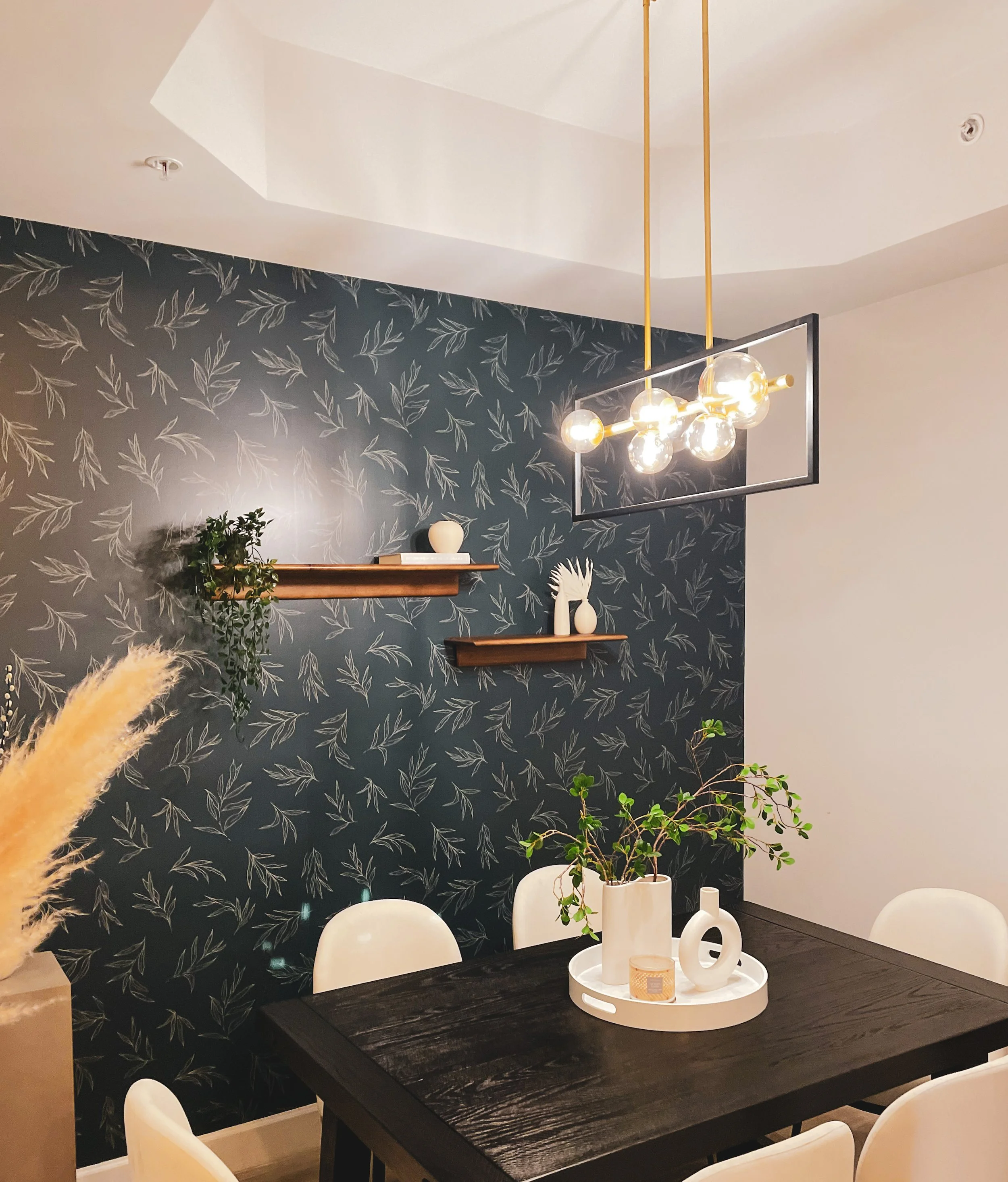 Refined home styling combining contemporary furniture, elegant textures, and functional interior design for modern family living.