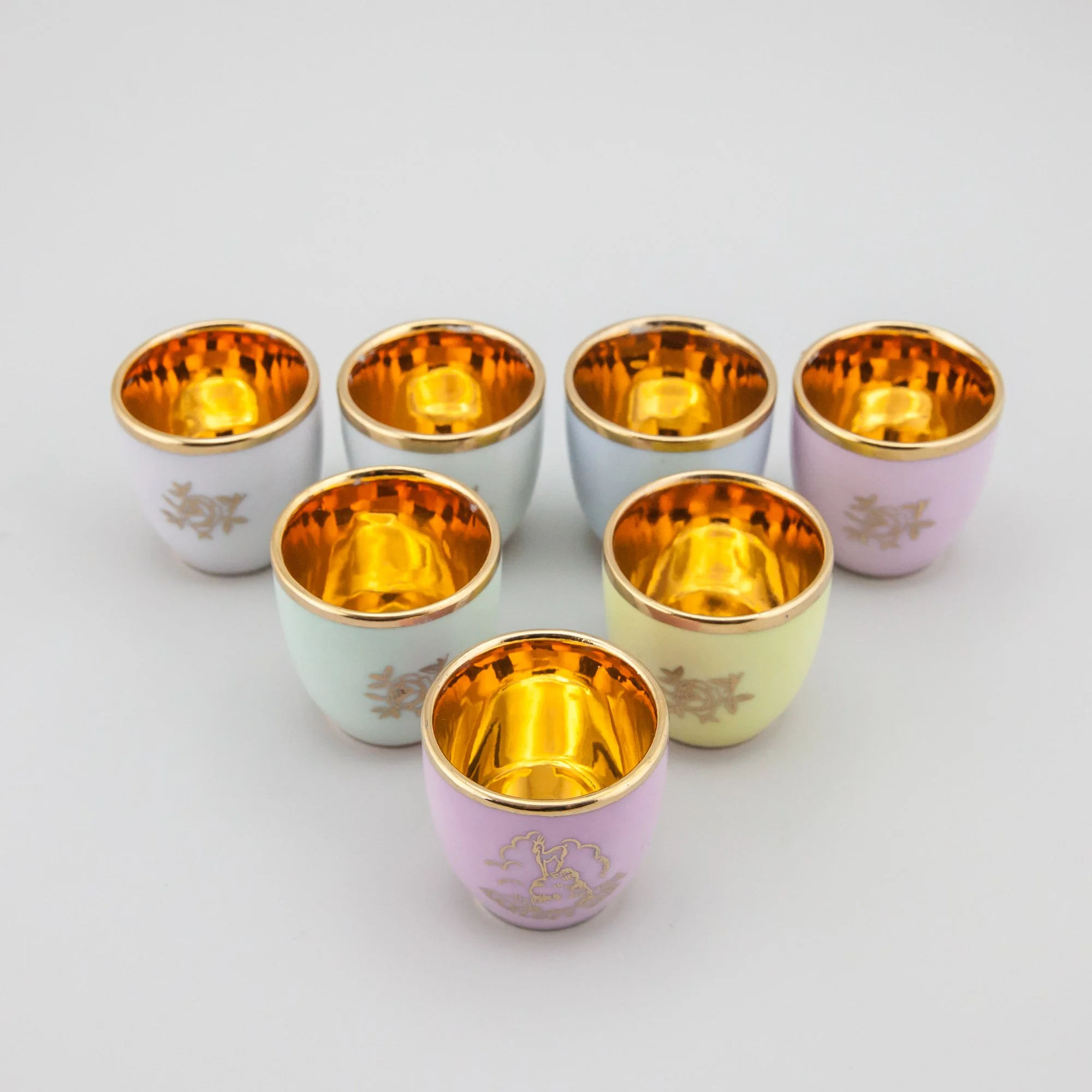 CE-02-0049_08.jpg