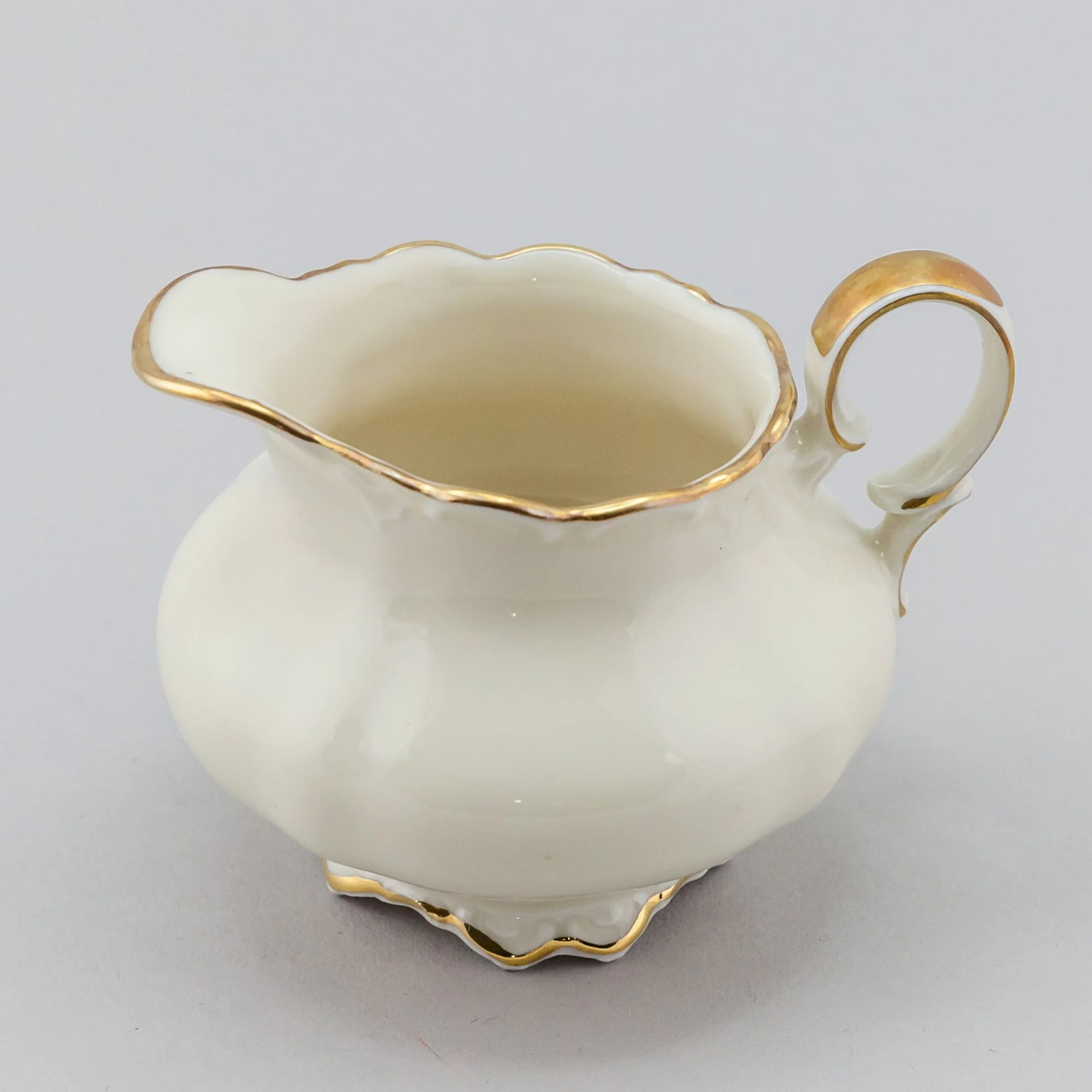 CE-06-0014_27.jpg