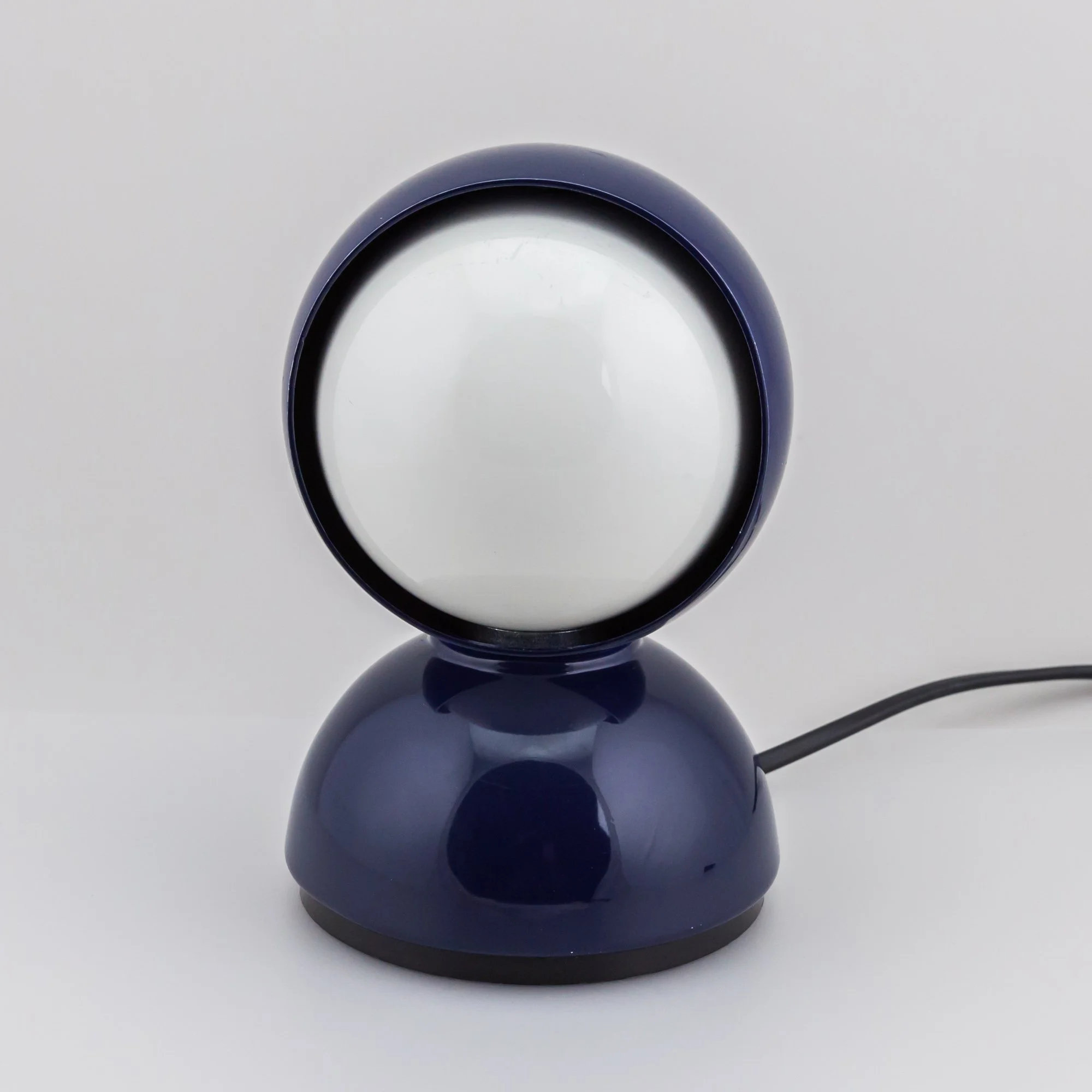 Eclisse lamp by Artemide