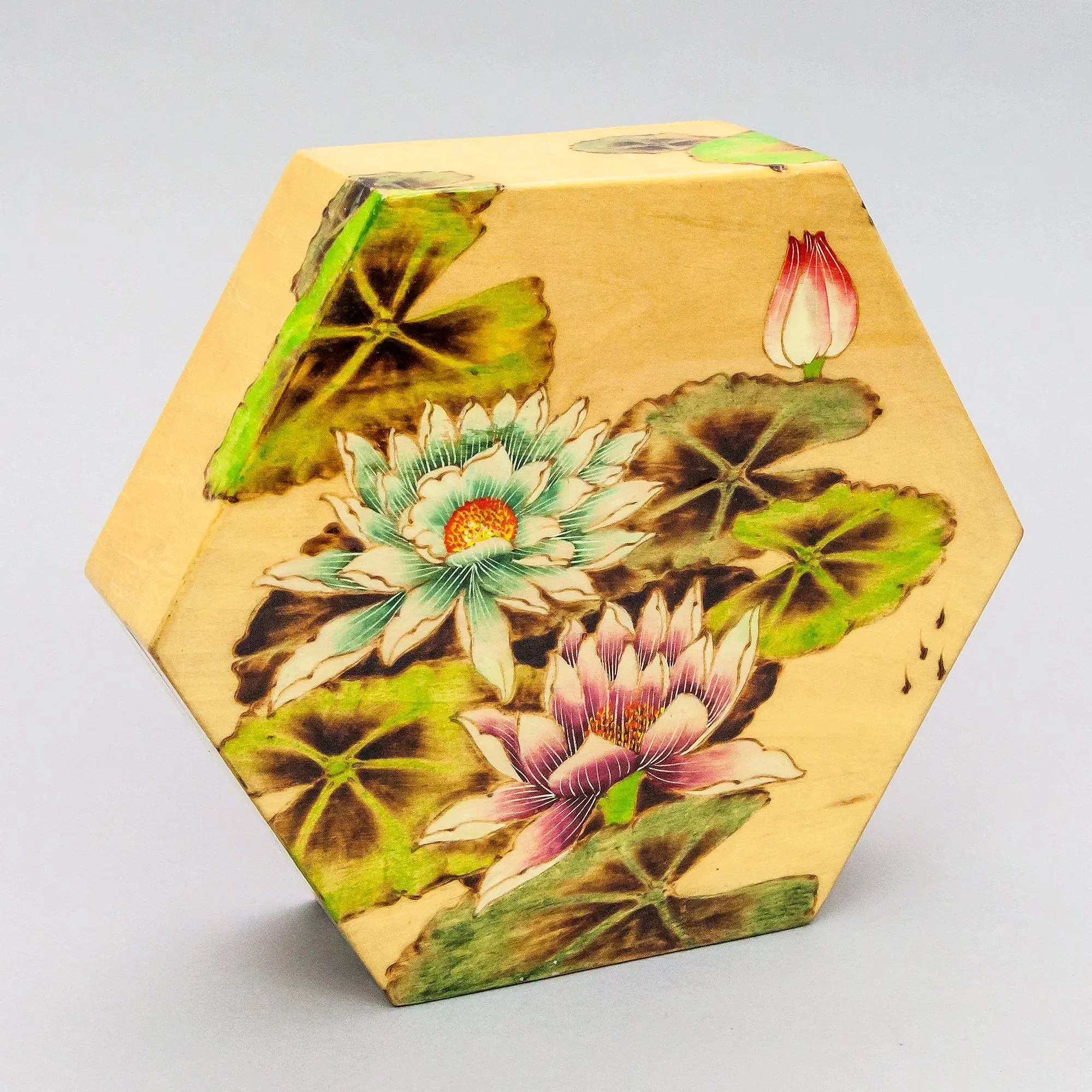 Hexagonal wooden box