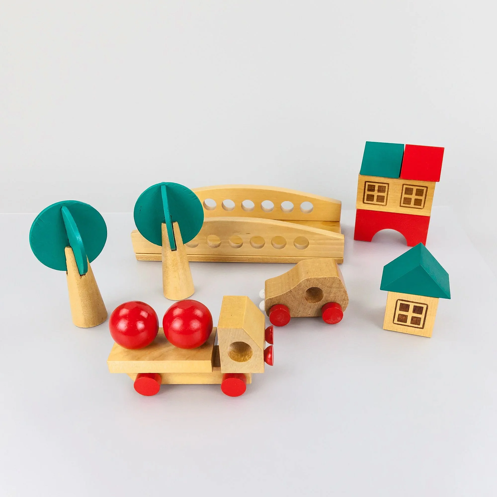 Tofa wooden blocks
