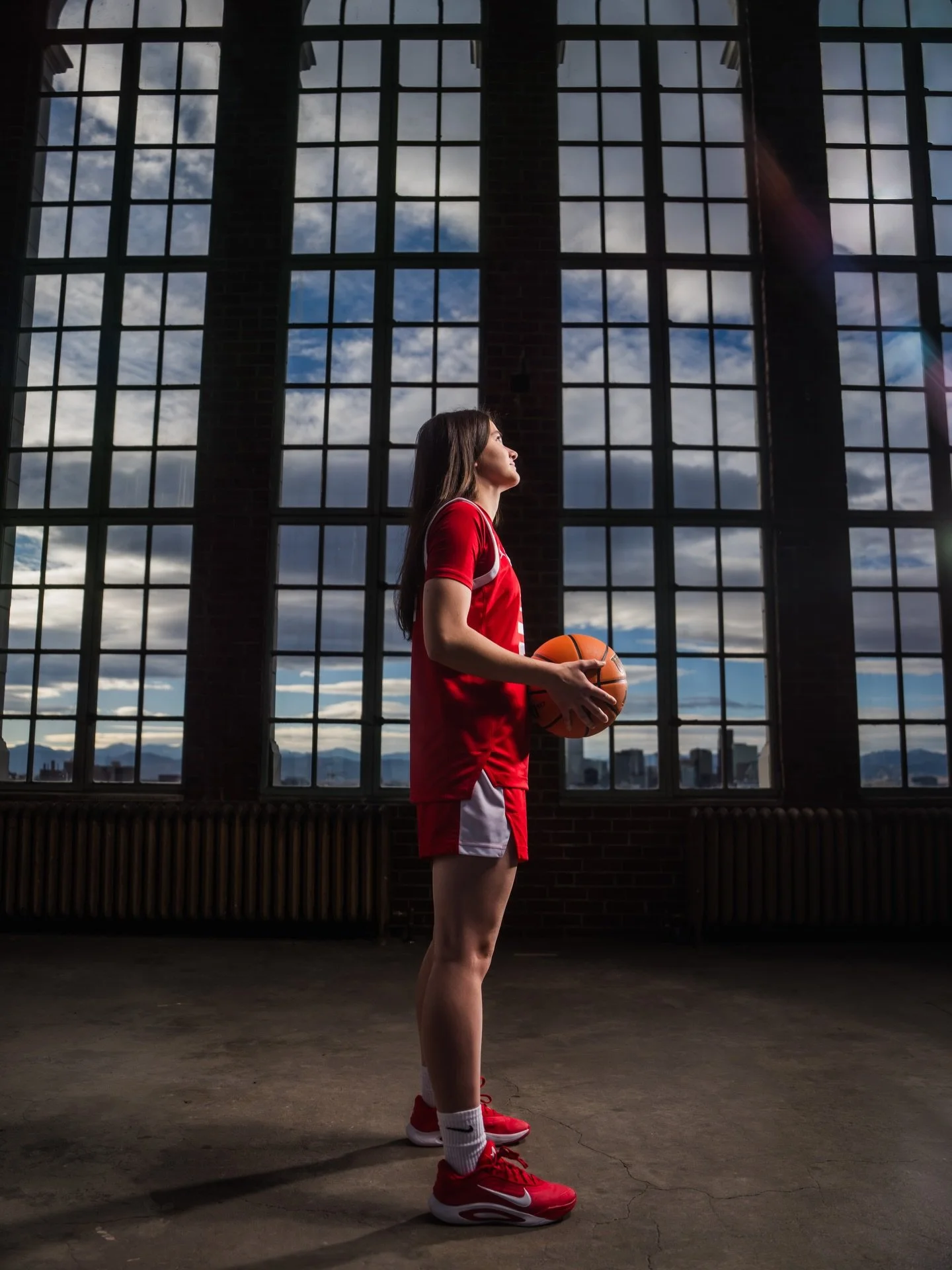 Okay, I think @denvereastgbb found the best set of windows in Denver. The light in here was phenomenal. 🏀

If your team of athletes is ready to capture the magic, let&rsquo;s get it on the calendar. DM, email, or hit the site.

#denvereastbasketball