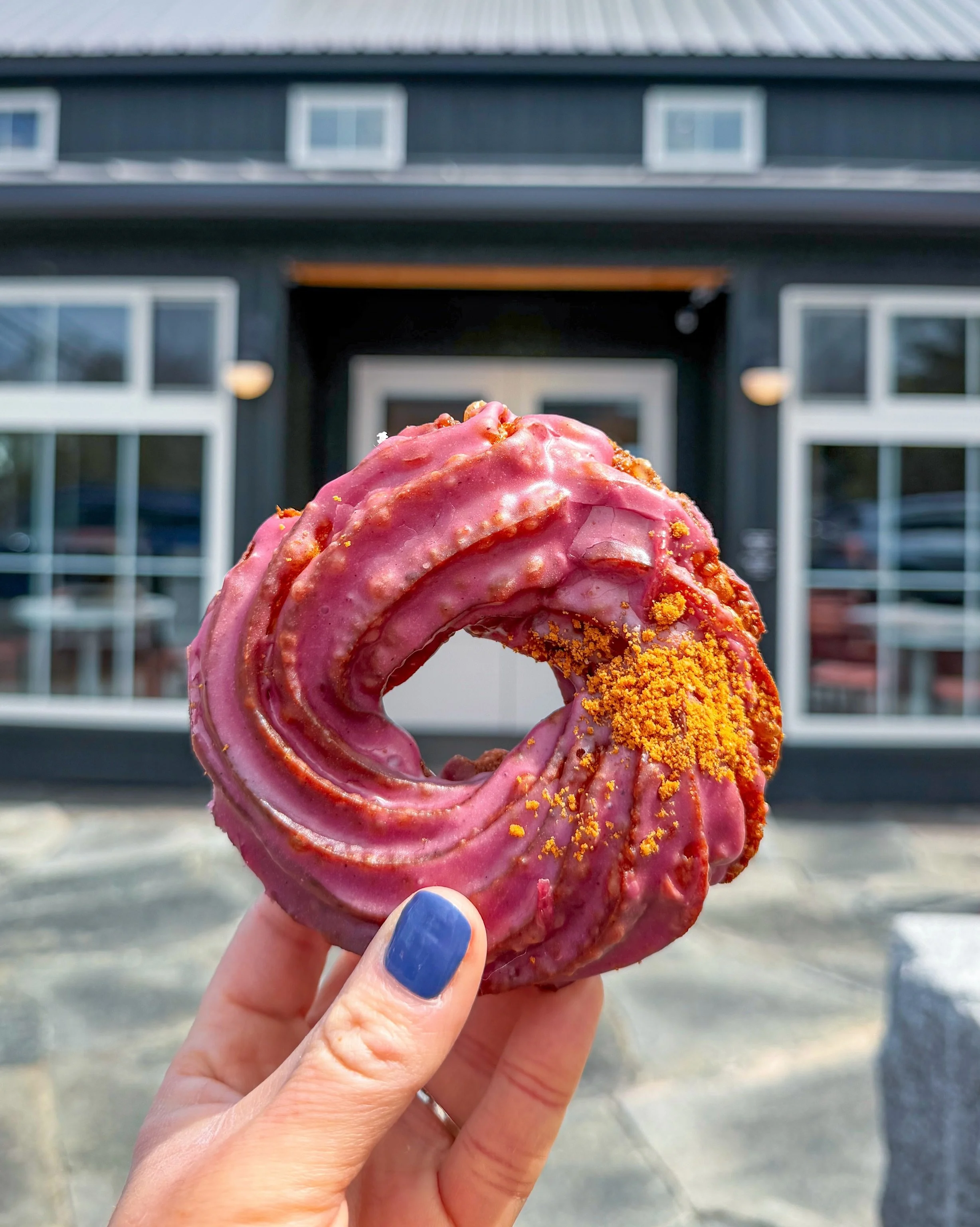A spring day in Woodstock, Vermont 🌿

Fall may get all the attention in Vermont, but spring and summer in Woodstock are just as magical &mdash; and a little quieter, too.

Here&rsquo;s how we spent a perfect spring day in the Woodstock + Quechee are