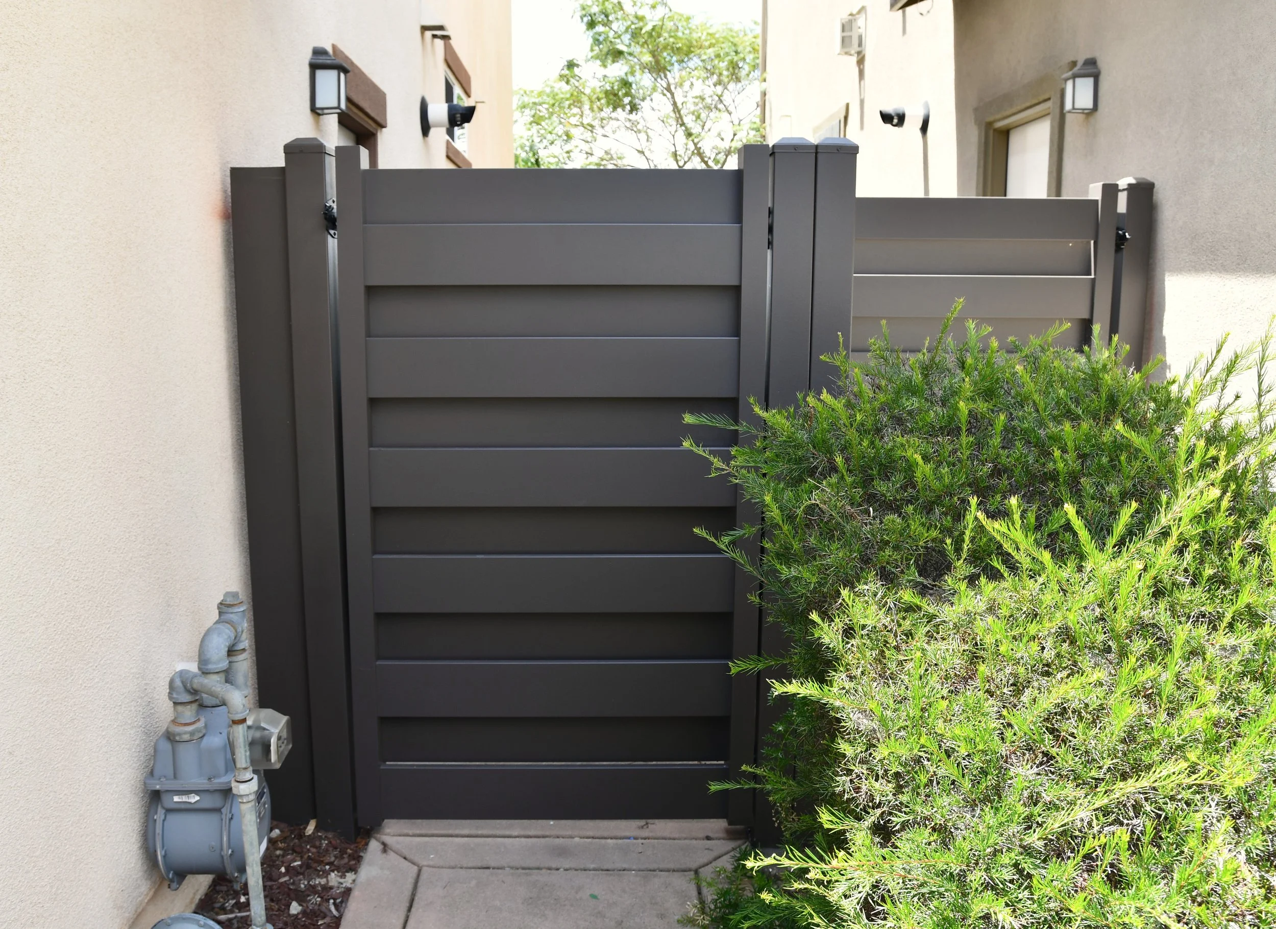 Rimrock Gates.JPG