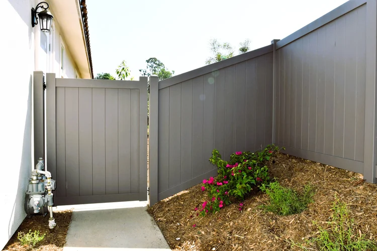 Canfield steel fence by MWF Solutions