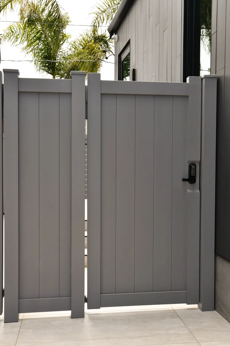 Privacy fence installation