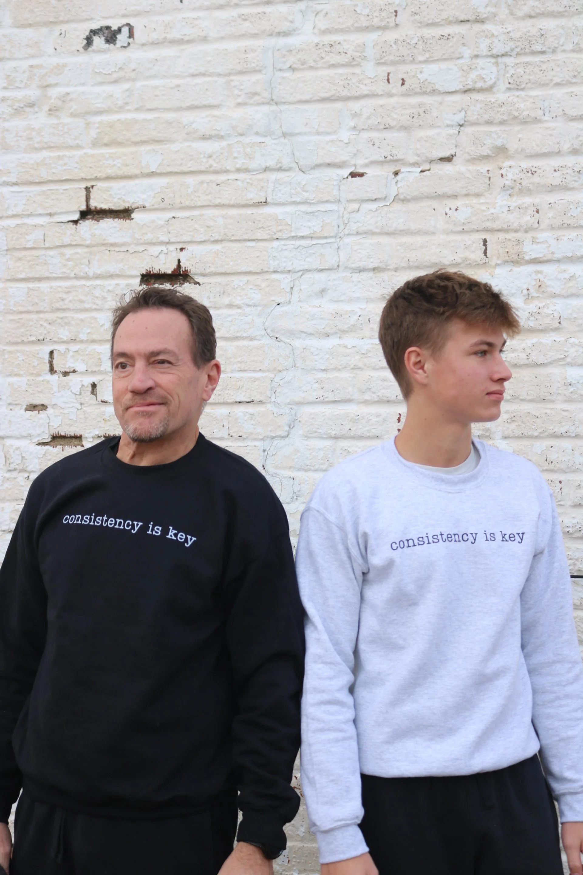 Heavy Blend Crewneck