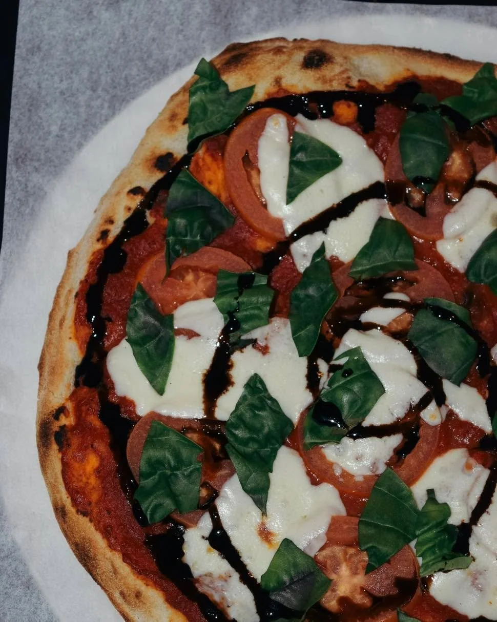 Dinner Plans? Let's celebrate #NationalPizzaDay at Fossil Creek Wine tonight, Monday, February 9th
🍕Half Off Pizzas with a bottle of wine purchase 🍷
(that's every Monday not just on one of our favorite holidays)
⏰Open 3PM - 7PM
📍5807 South Madison