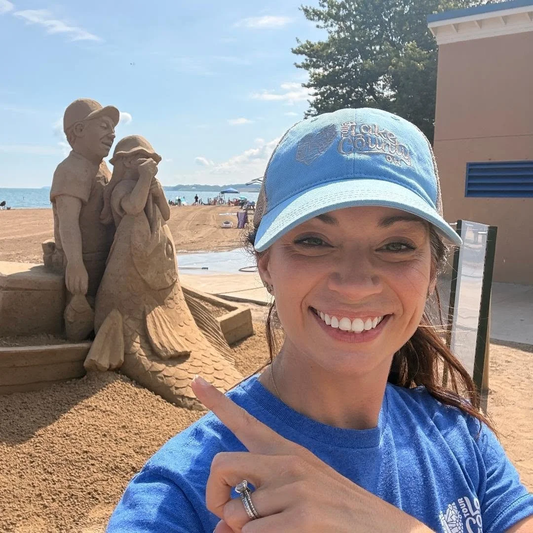 Our staff are ready to see you at each stop on the Lake Erie Sand Sculpture Tour!🏖️

☀️Five sculptures. Five destinations. One unforgettable stretch of Lake Erie shoreline.

🩴5 Sand Sculpture Locations
📍Lakefront Lodge📍Mentor Lagoons Nature Prese