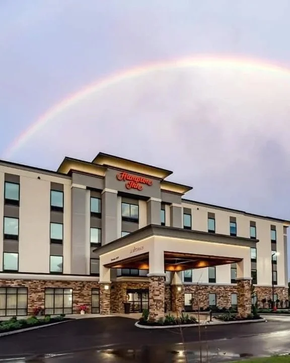 Hampton+Inn+-+1.jpg