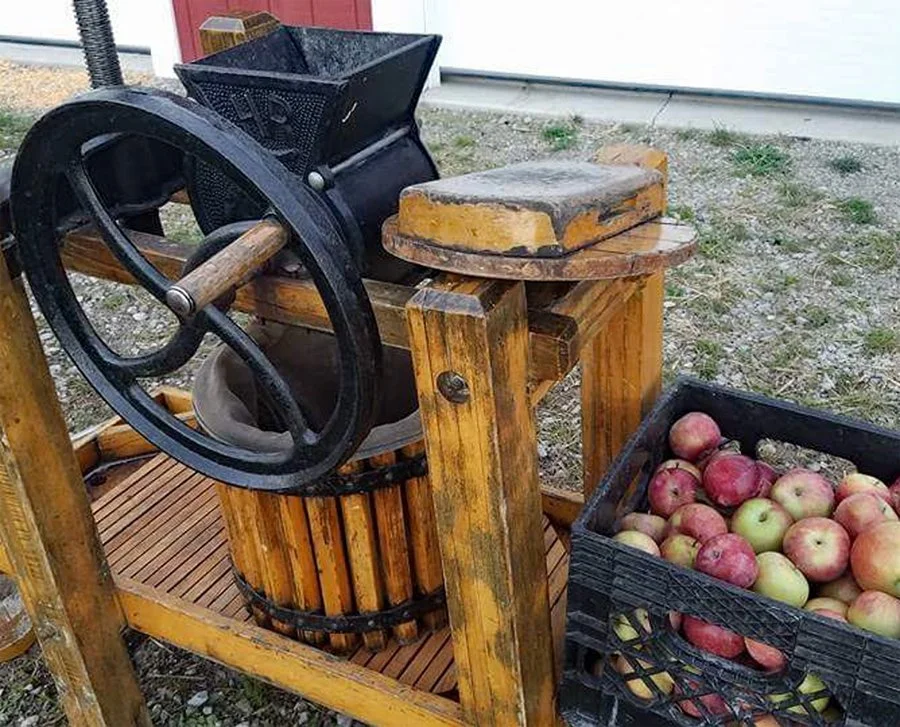 Apple-press-web.jpg