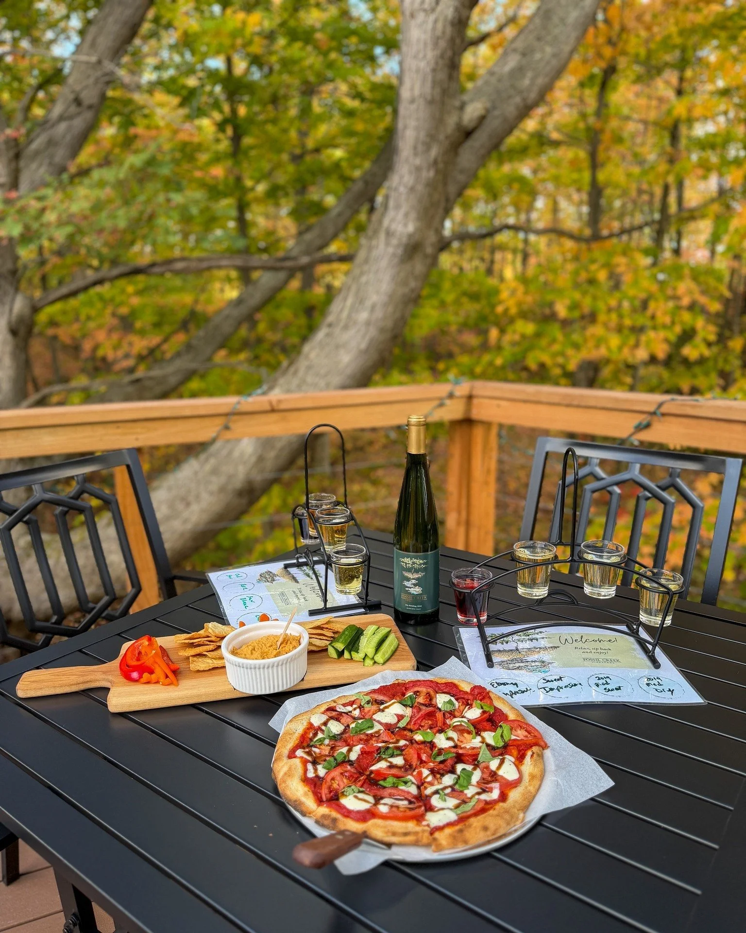 Thanks to our friends @kim.hiked.it and @sarahlovesyinz for sharing their Fall Fun in Lake County last year! 🍂💛
 
They packed a LOT into their girls&rsquo; weekend&mdash;and we&rsquo;re giving you all the details below👇
 
Where they ate, what they