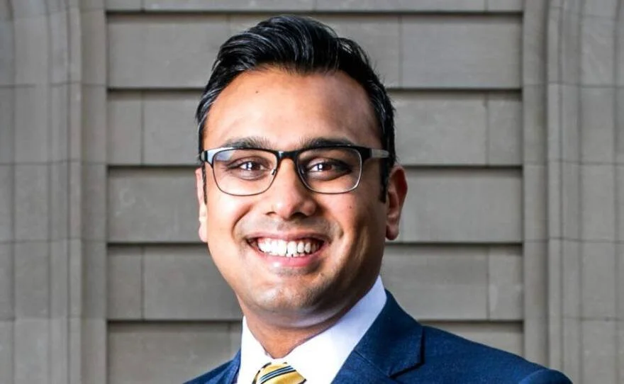 Pavan Parikh Headshot