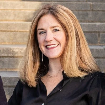 Jill Schiller Headshot