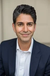 Suneel Gupta Headshot