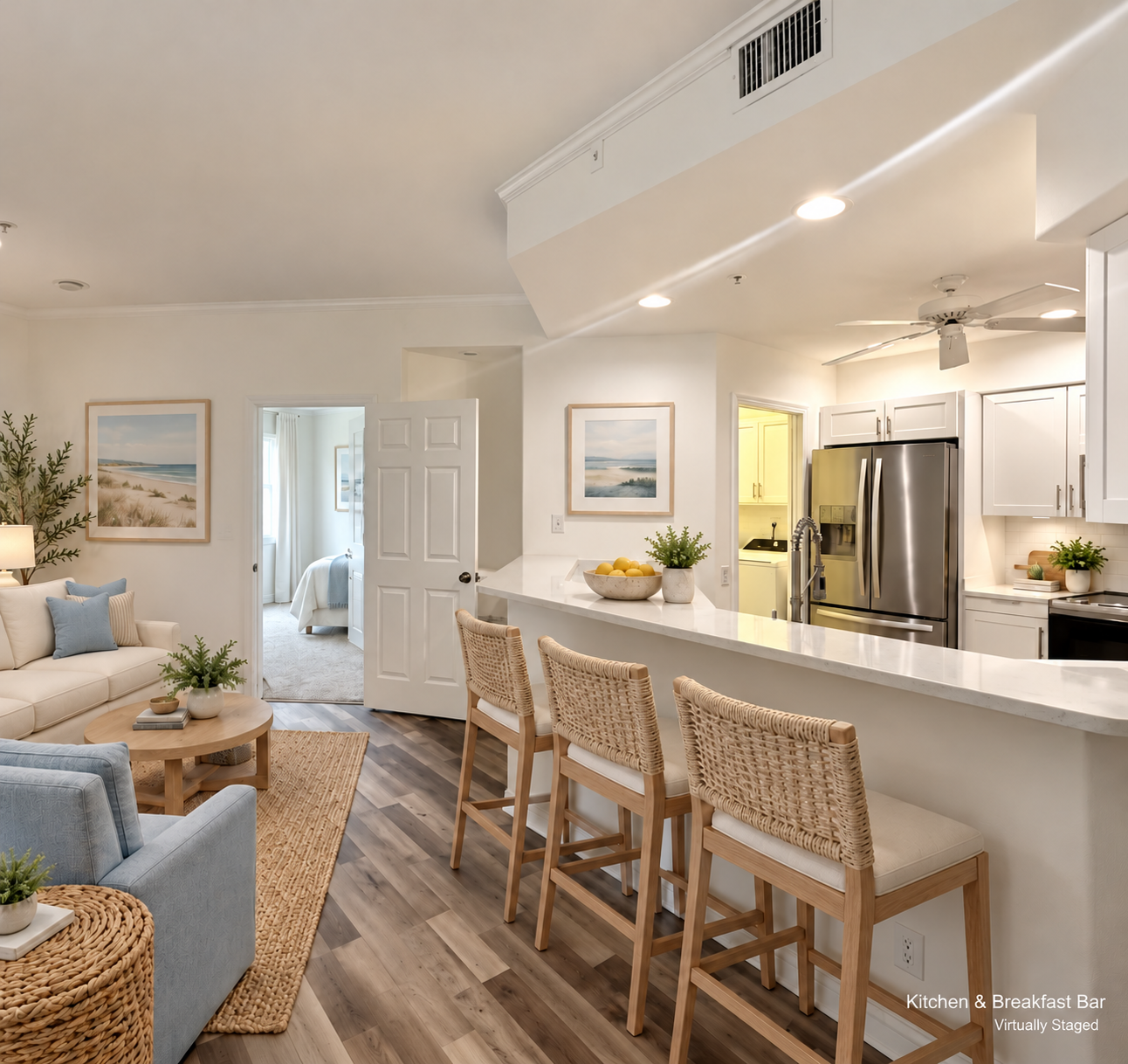 Kitchen and breakfast bar-4.png