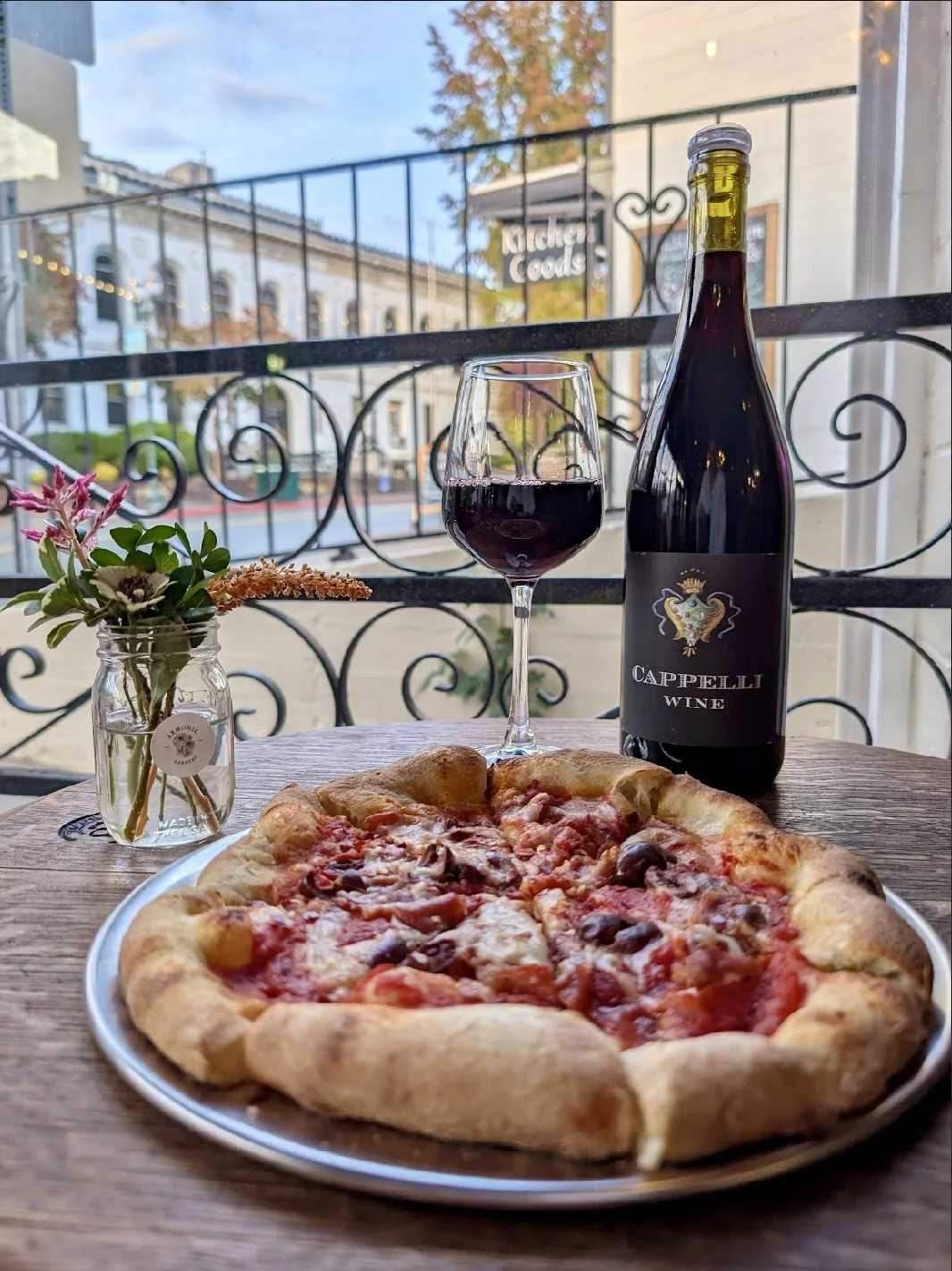 Artisan Pizza and Fine Wine This Weekend
