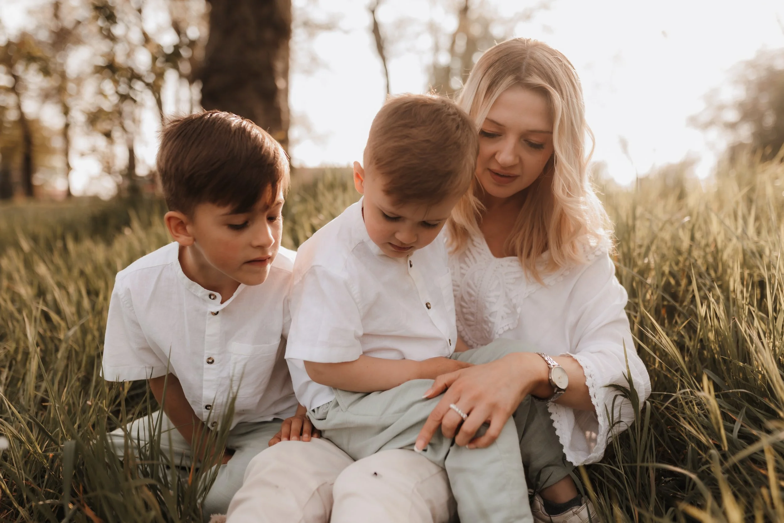 natalie-fotografie-familienshooting-Neugeborenen-osnabrueck-fotografin-bramsche-fotograf-rieste-fotoshooting-ankum-bersenbrück-alfhausen-familie-newbornshooting