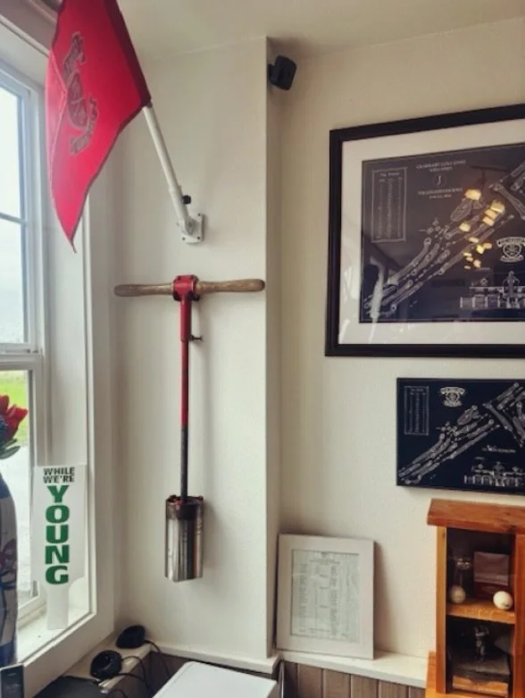 The Cutters Cup is home

Next time you find yourself in the @gearhartgolflinks1892 pro shop take notice of one of the most iconic trophies around. Who is putting their name on it this fall? 

Special thanks to the entire Gearhart team for being aweso