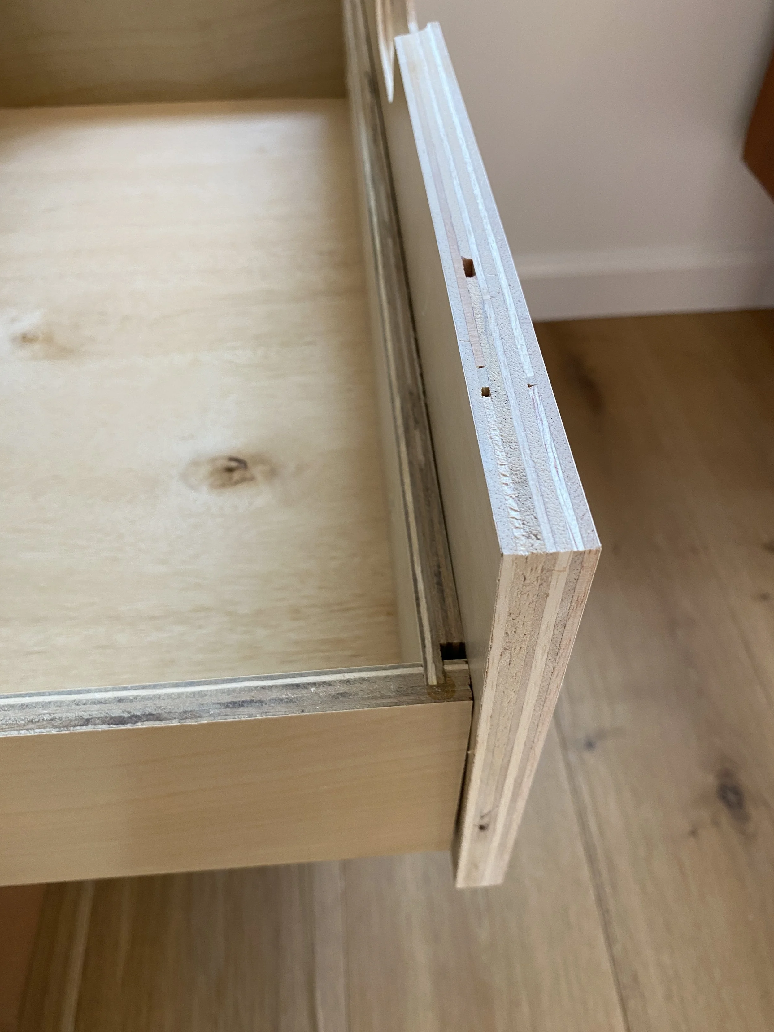 Fixed drawer box