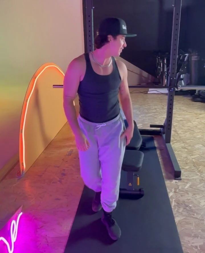 EQUIPMENT CURIOUS? 🧐 

Have you ever looked at a piece of equipment and thought &lsquo;how do I use that thing?&rsquo;

Or maybe you&rsquo;d just like to brush on form, function or just general equipment etiquette.

💌 Send us DM or let us know belo