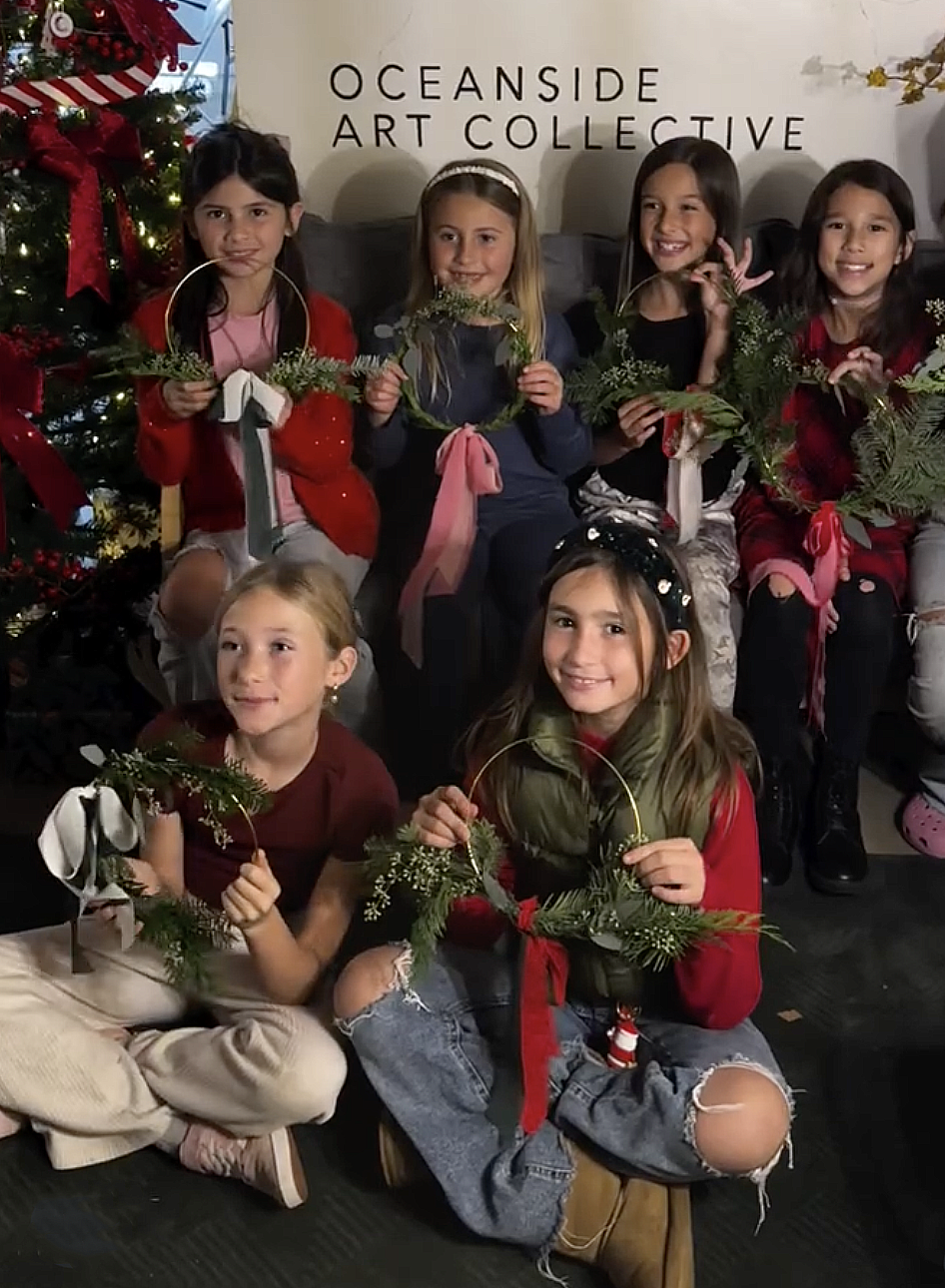 Wreath Girl Scouts.png