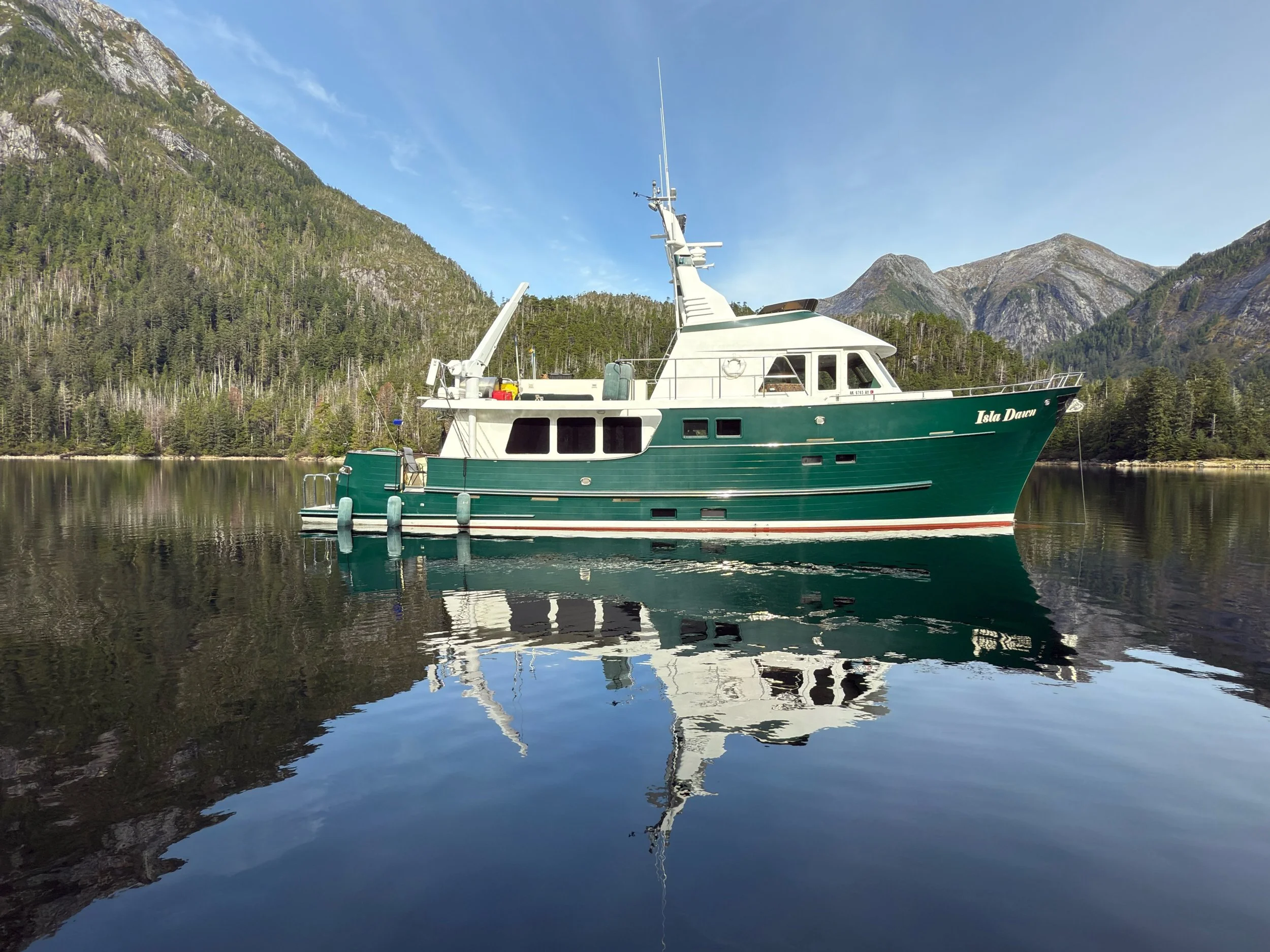 The Isla Dawn on anchor, Fishing and Hunting aboard this yacht is an incredible experience