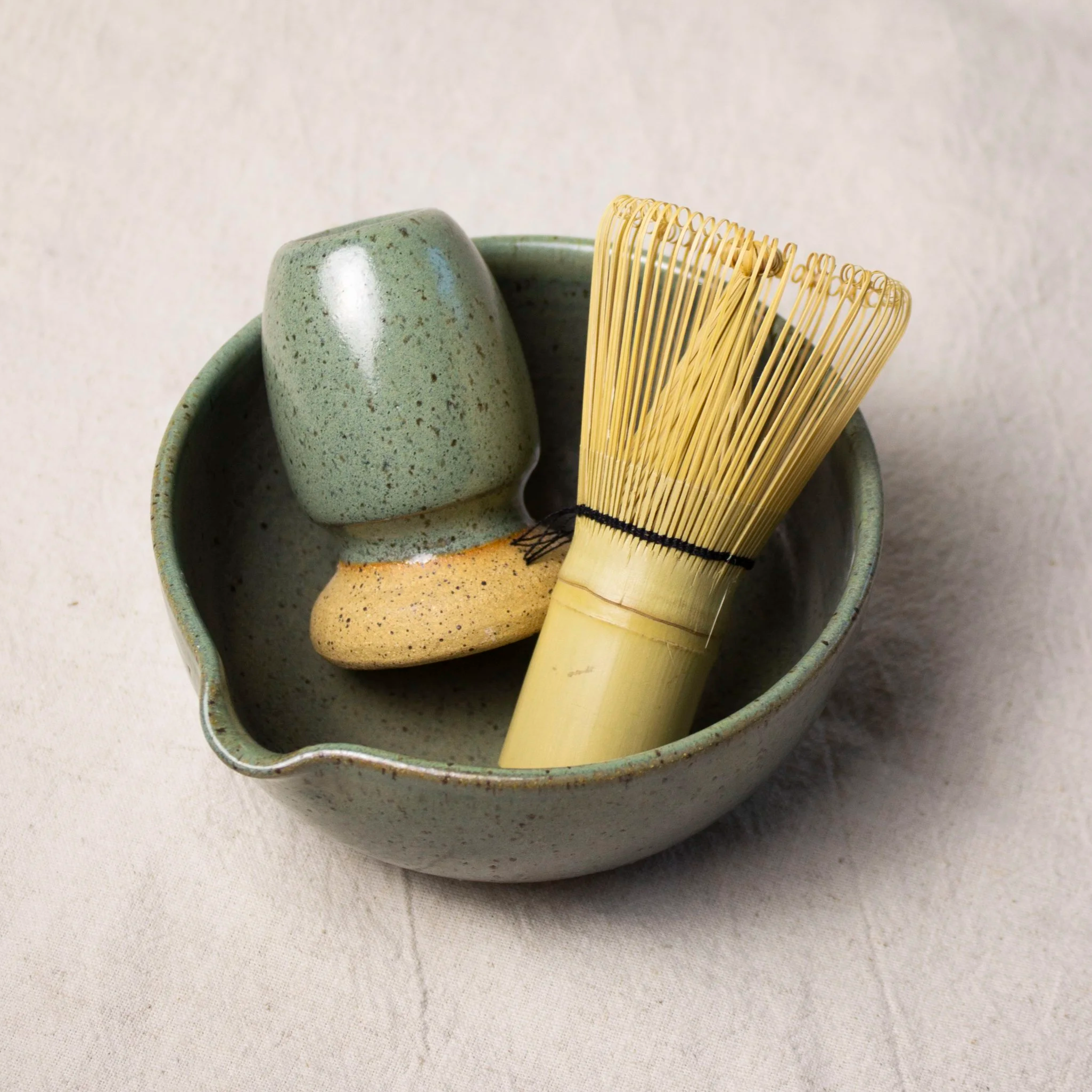 Ceramic Matcha Bowl with Spout, 12 oz, Handmade | Castor Ceramics