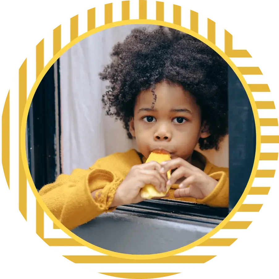 Prise en charge des troubles orofaciaux myofonctionnels (TOM) et de la déglutition atypique chez l'enfant par une orthophoniste.