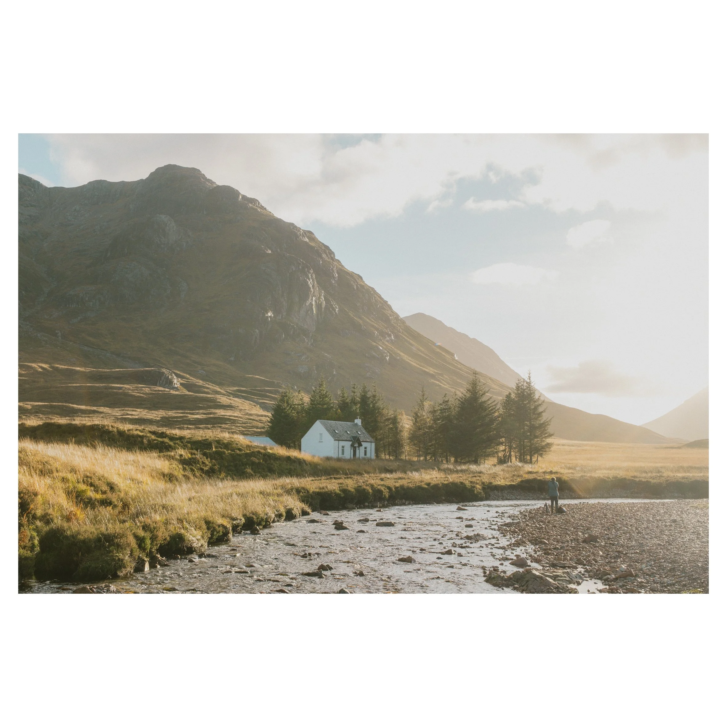 White hut in frames-12.jpg