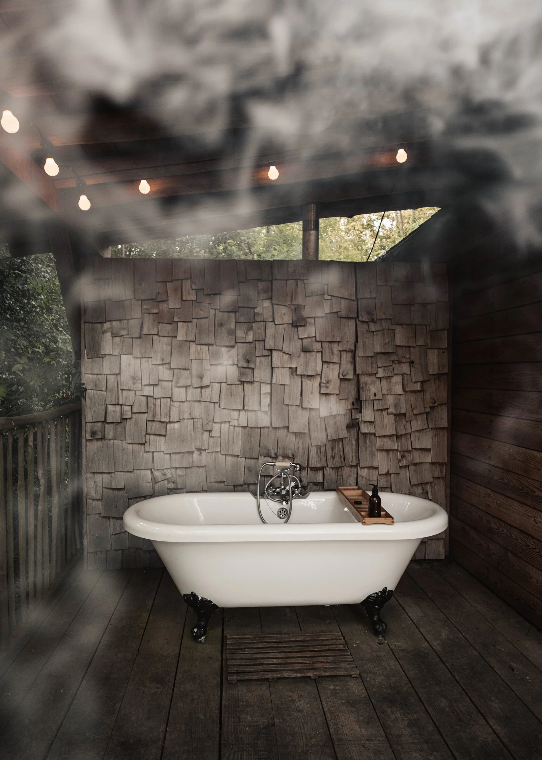 Brook House - DSCF1107.jpg