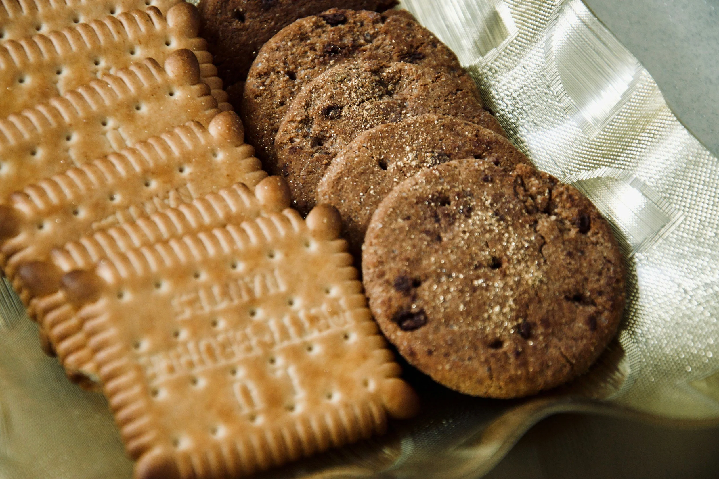 Beyond the Biscuit Tin - Emotional Eating and the Tools to Break Free Masterclass