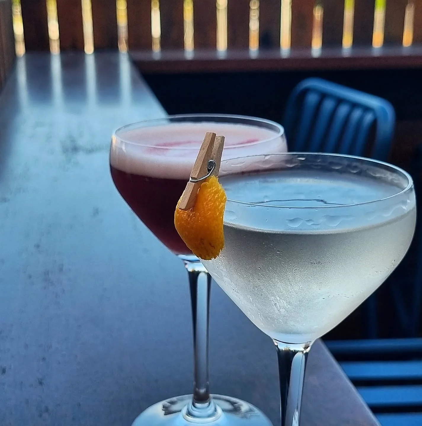 'Gin is in the AIR' this Feb ❣️......
...Two amazing cocktail specials this month, perfect for your next date night !!

Naughty Gin Sour - a twist on the classic with sangiovese Gin
AND
Naught's Martini - featuring Naughts Australian dry Gin

@naught