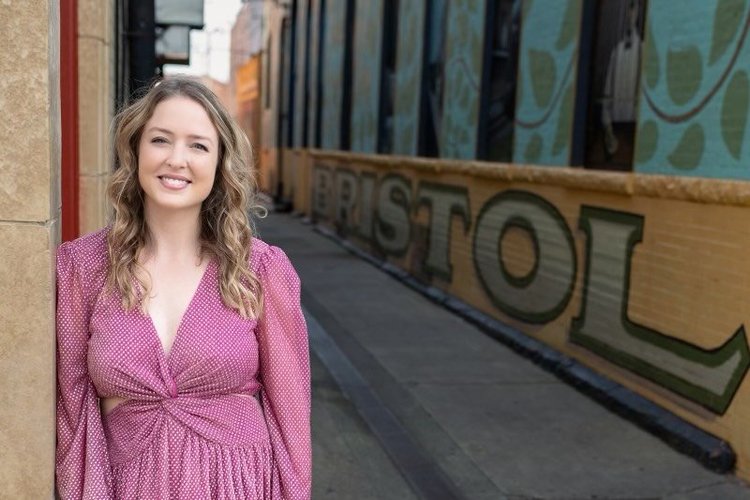 Ali Cronin — Bristol Gynecology & Obstetrics