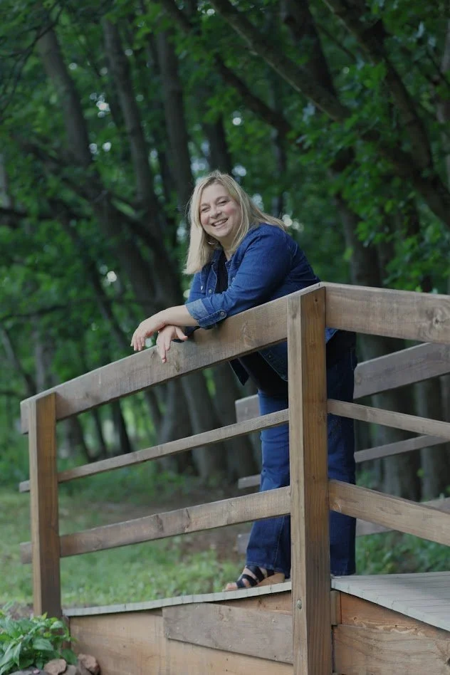 Lisa Stenger, Christian Author