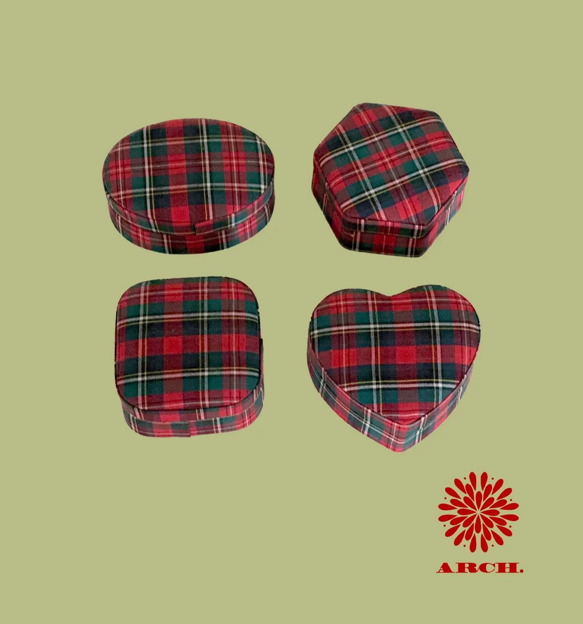 Set of 4 Vintage Plaid Boxes.jpeg