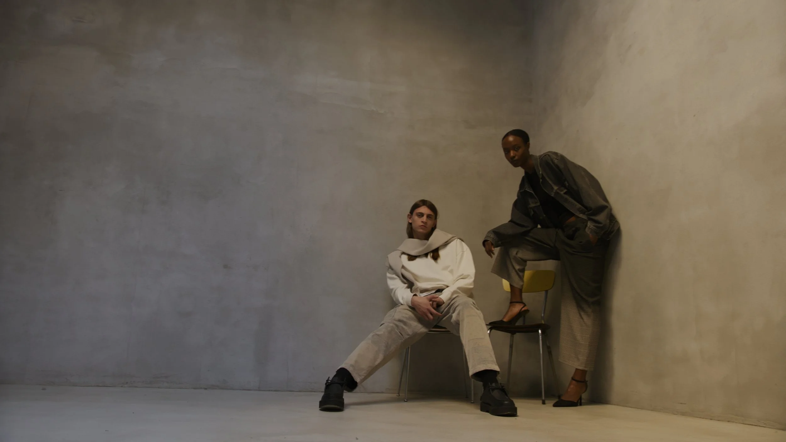 WHITESAND_FW23_STILL (4).jpg