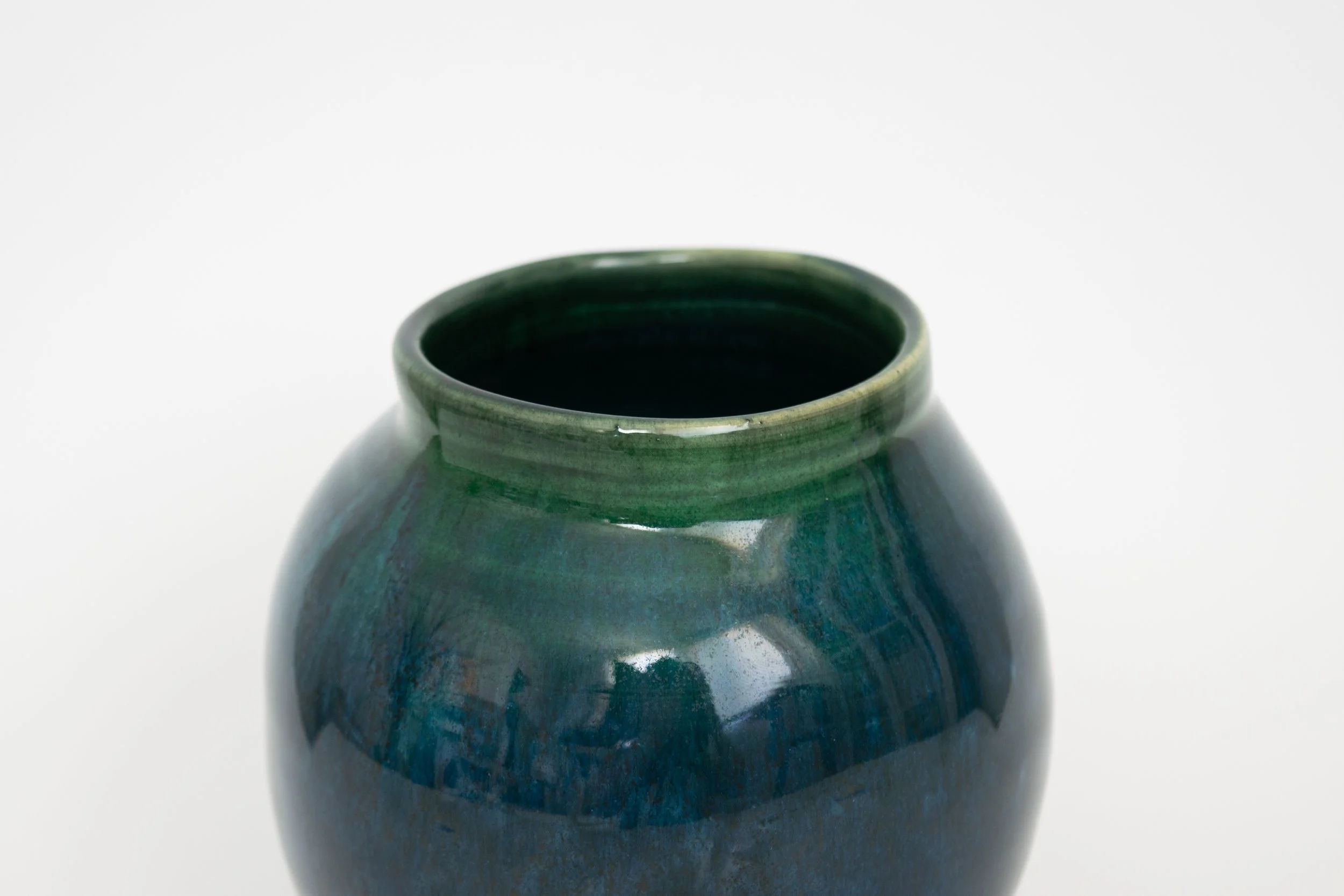 Blue Green Drip Vase-3.jpg
