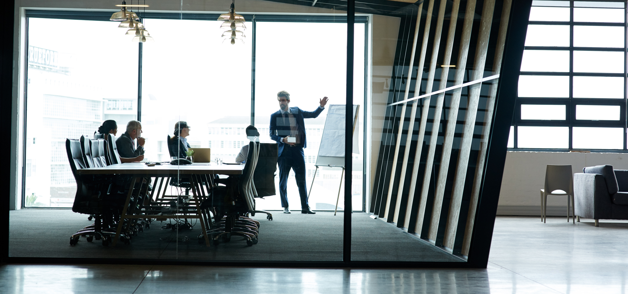 Make Smarter, Faster Decisions Without Second-Guessing Yourself 