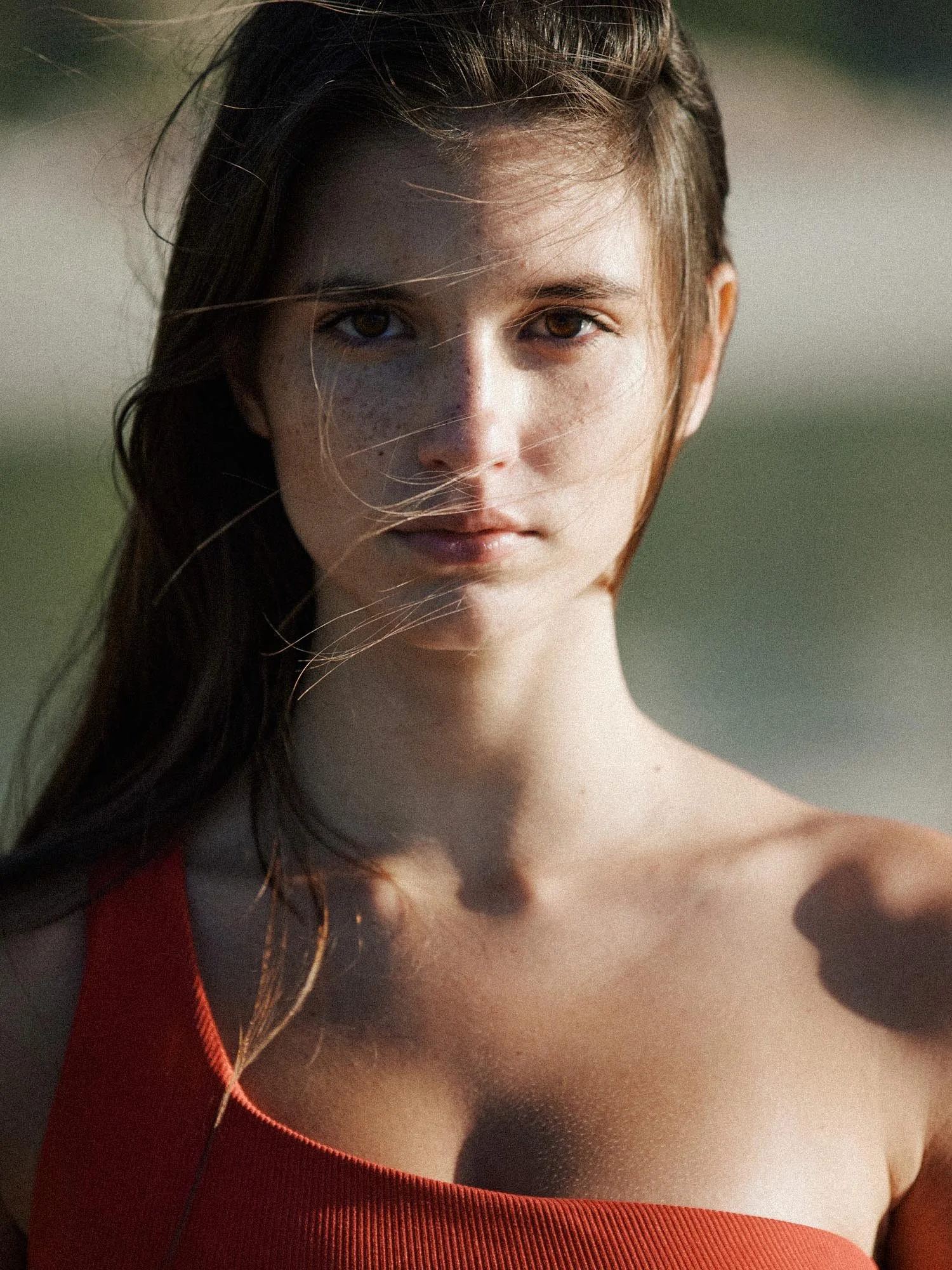 Nathalie_B_Rachelle_v_W_Micha_Freutel_1001_web_sRGB.jpg
