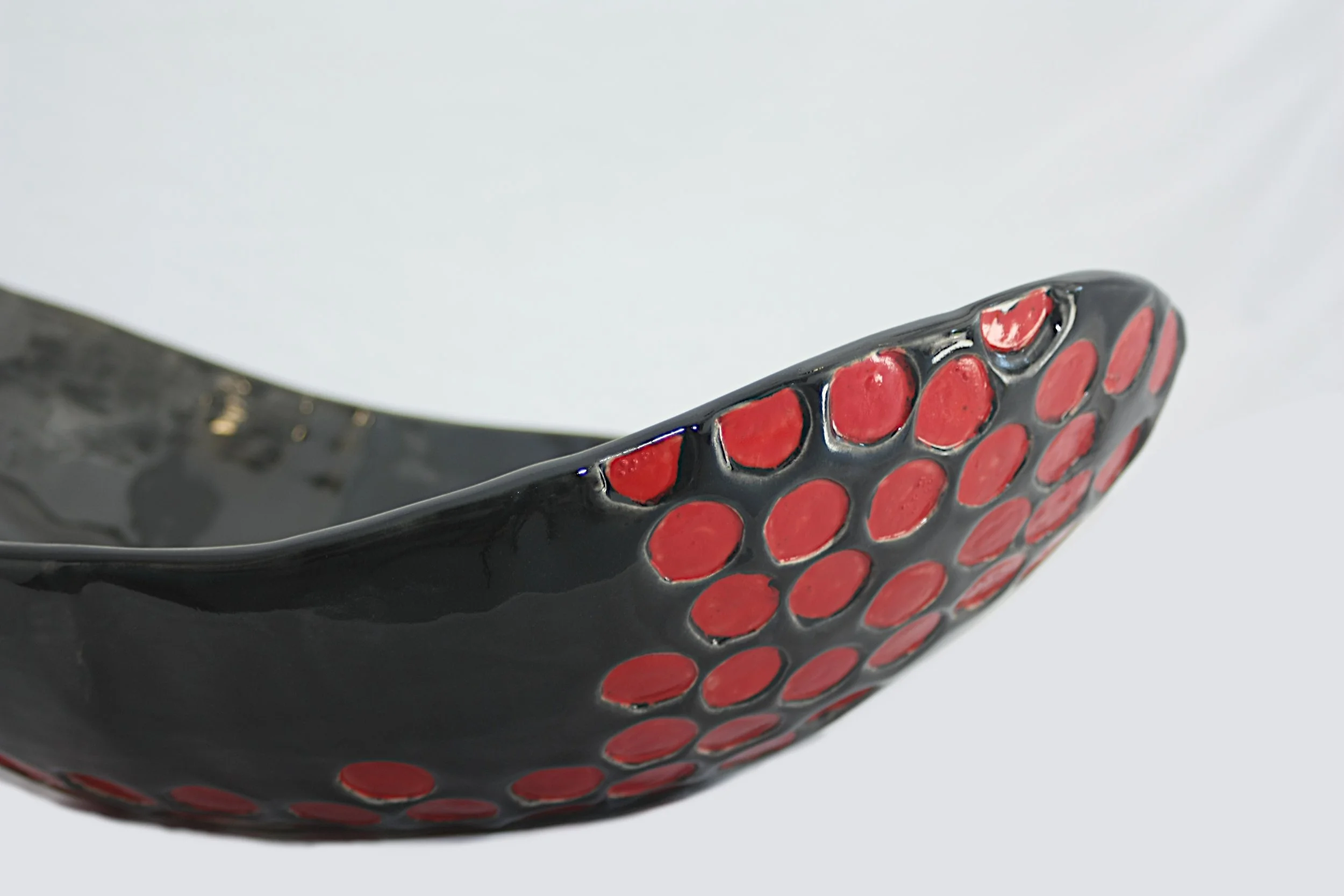 big-black-and-red-dotted-bowl.jpg
