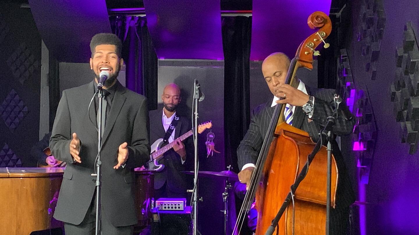 One of True Tone Collectives clients @nycdoublebassist_lifestyle Elite Music Entertainments band is up and ready for their 2024 year line up! We are excited for them and supporting their upcoming music! Tag yourself &amp; let us know what song you&rs