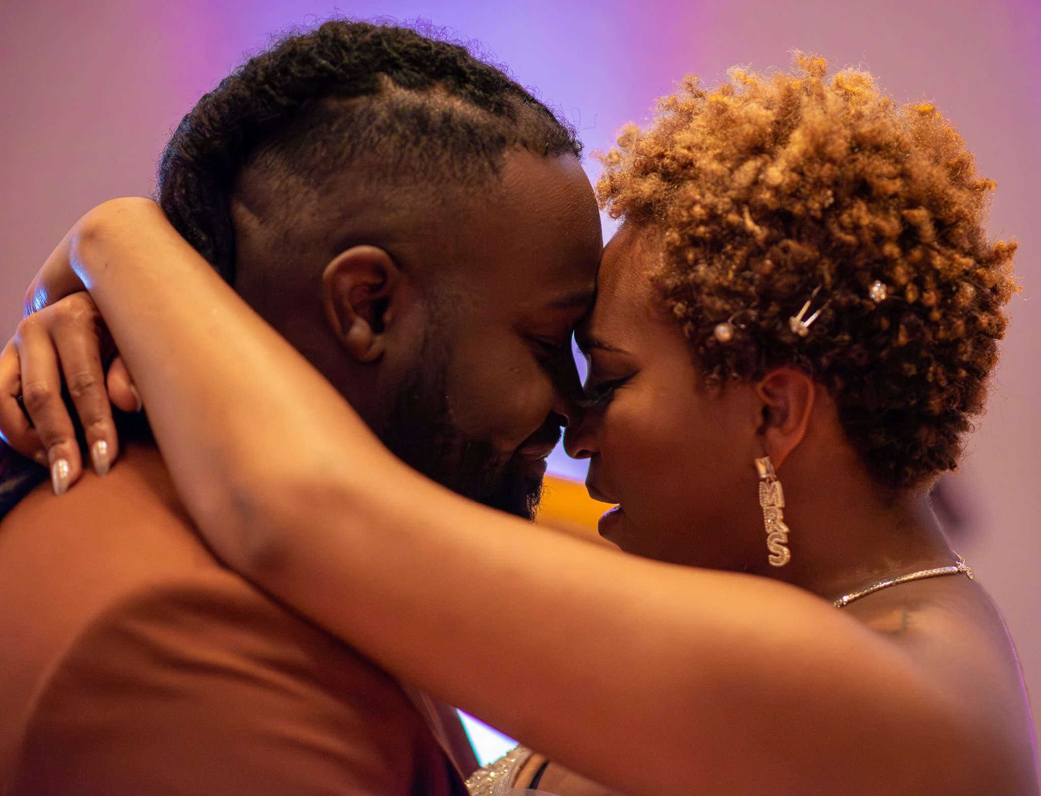 Capturing Eternal Love: A Wedding Photography Journey at the Marriott Virginia Beach Oceanfront